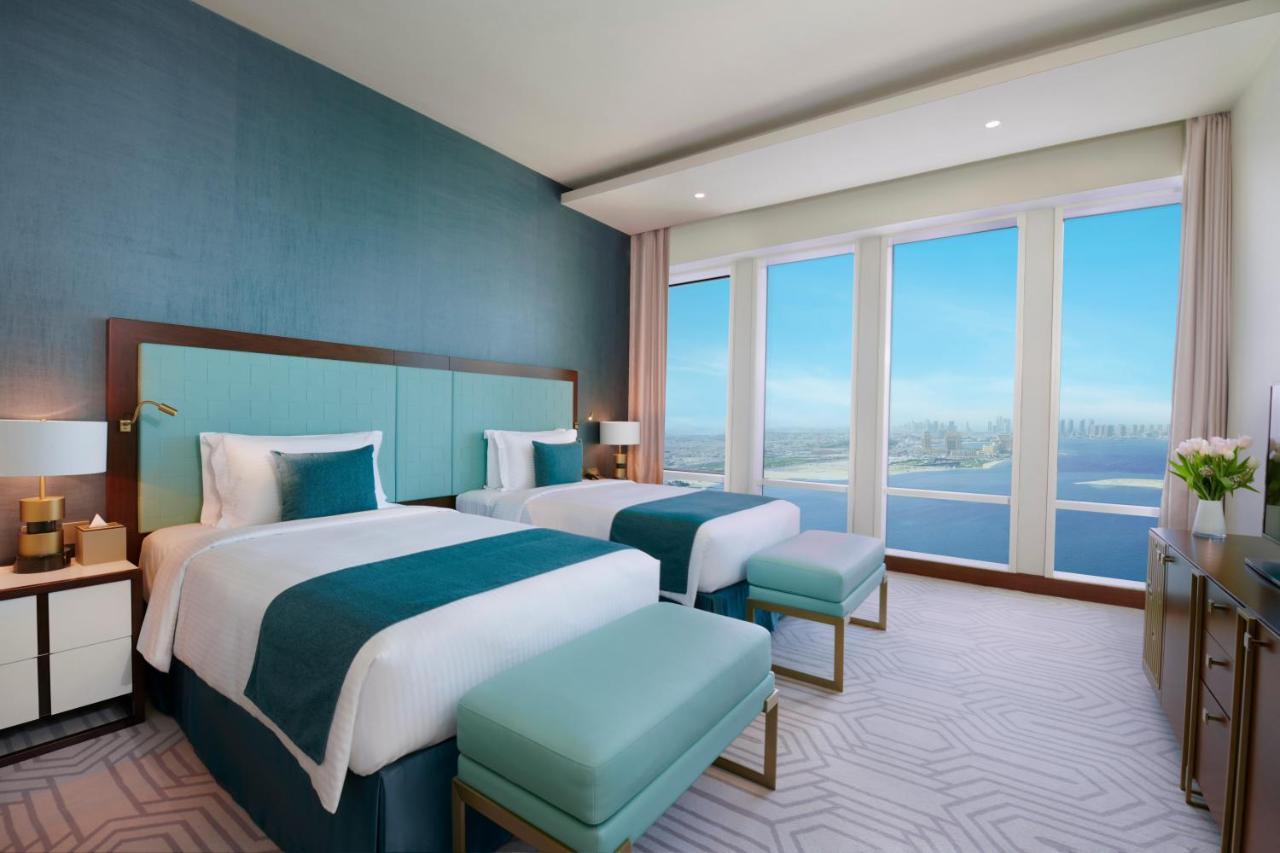 Wyndham Grand Doha West Bay Beach Bagian luar foto Deluxe Room