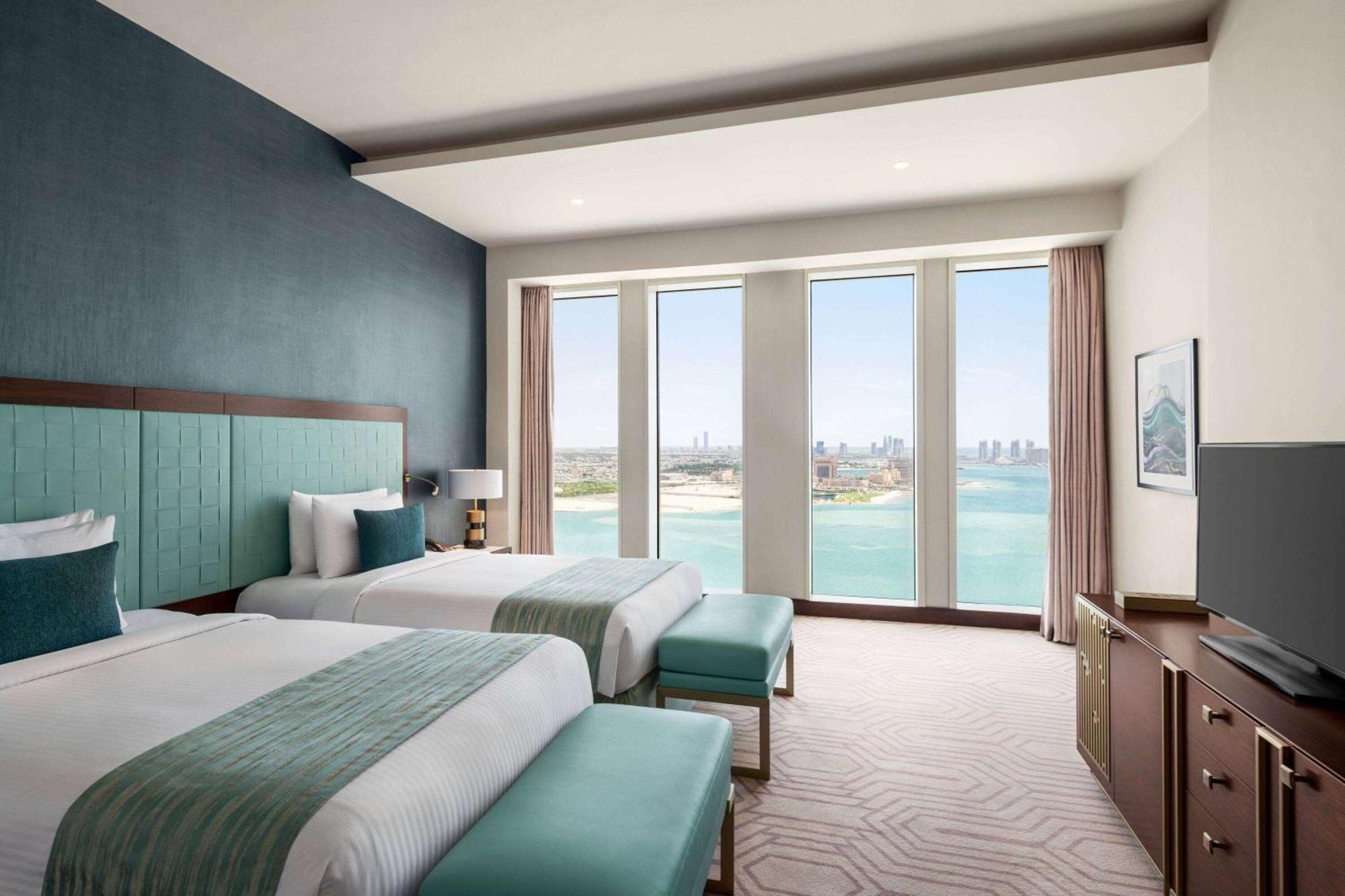 Wyndham Grand Doha West Bay Beach Bagian luar foto Deluxe Room