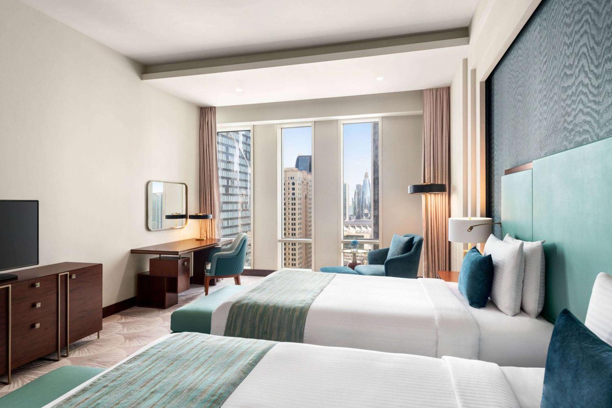 Wyndham Grand Doha West Bay Beach Bagian luar foto